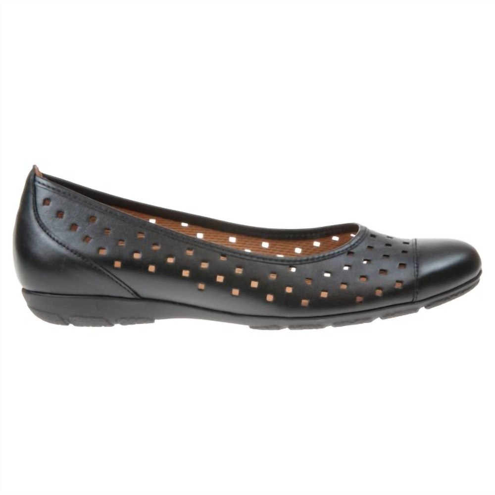 Ballet Flat Shoes In Schwarz 7732523237436