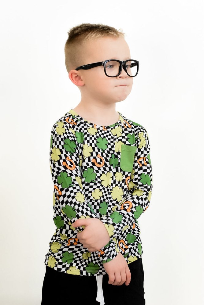SHAMROCKIN’ CHECKS DREAM POCKET TEE