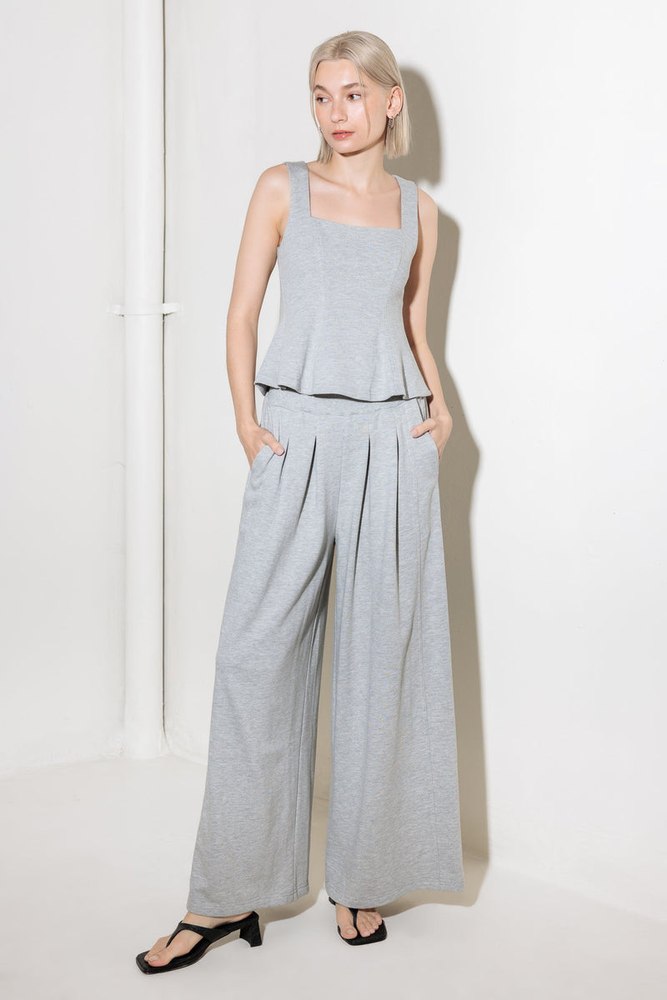 TRUST THE NOW IN KNIT TOP AND PANT SET